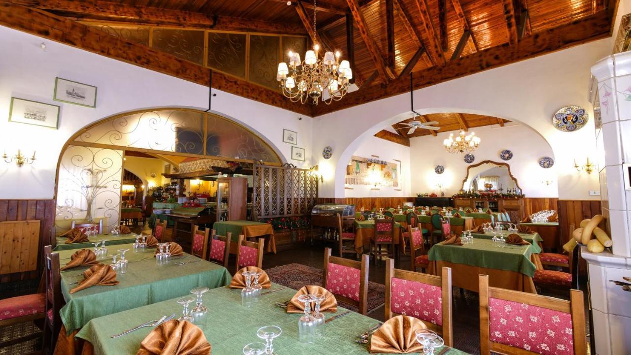 Hotel Ristorante La Nuova Fattoria カルソーリ エクステリア 写真